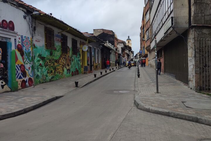 Barrio de la Candelaria, Bogotá - Instinto Mochilero