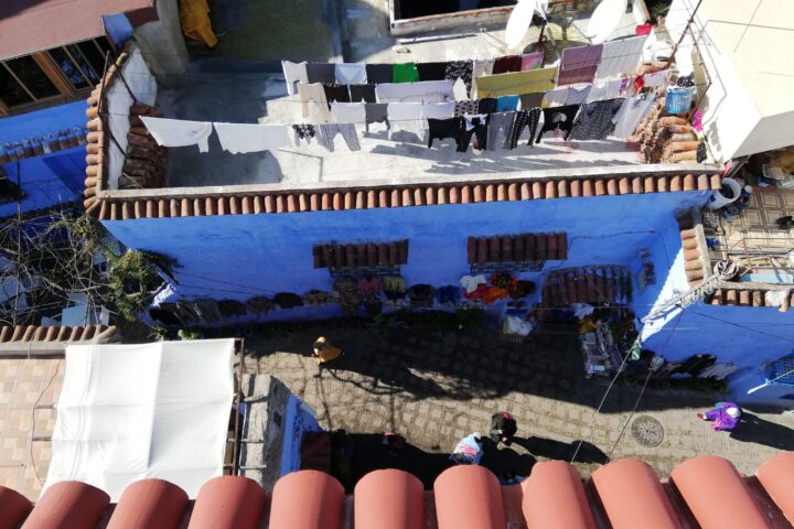 Vistas desde azotea Riad Chefchaouen norte de Marruecos - Instinto Mochilero